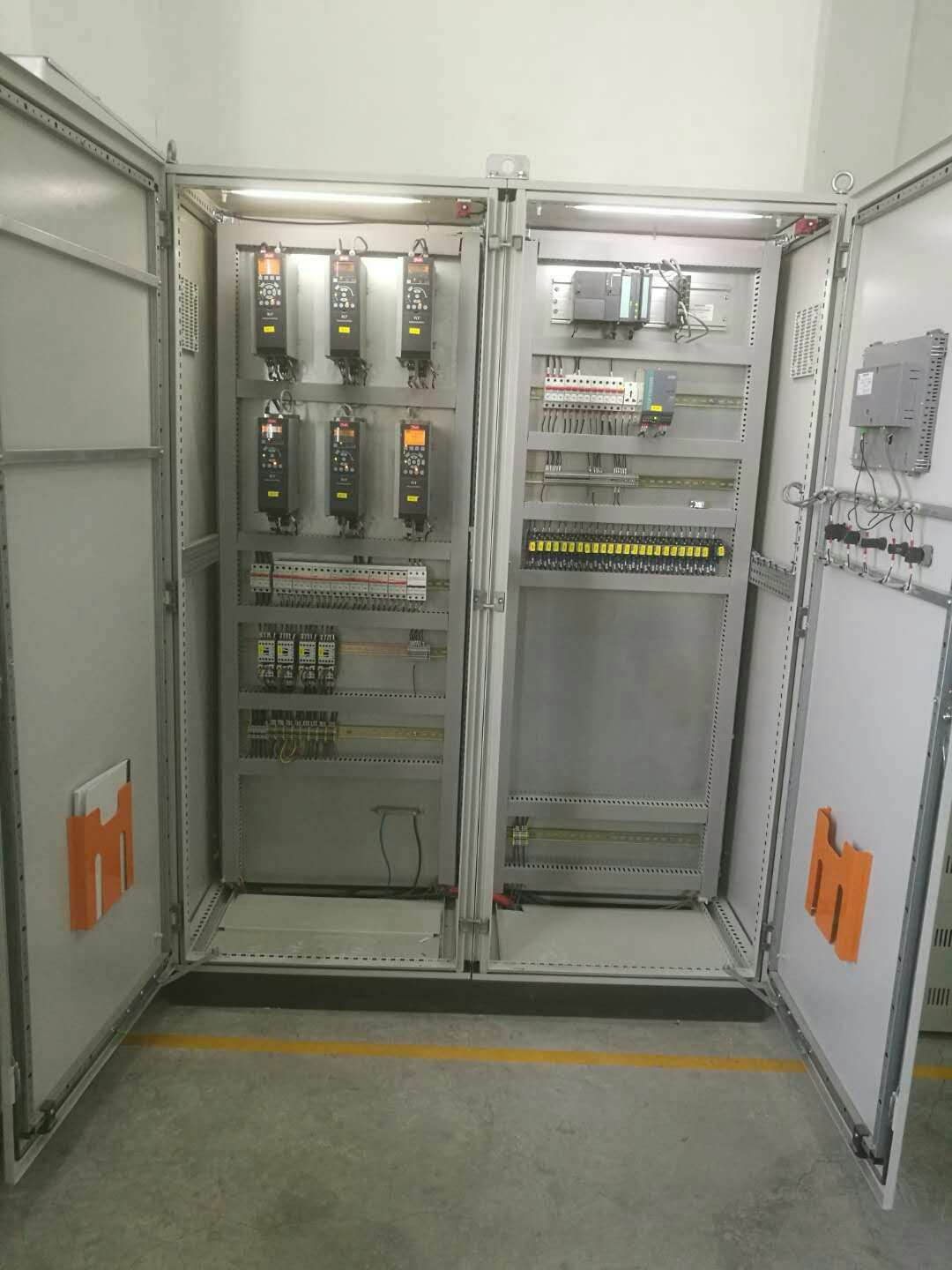 煙廠